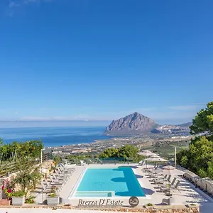 Brezza D'estate , Valderice Italy